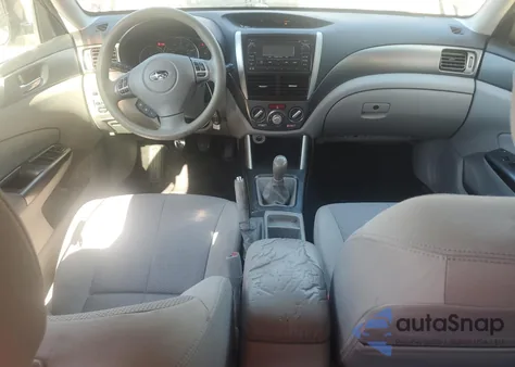 2012 Subaru Forester 2.5X Premium из США, поврежденный, VIN JF2SHADC6CG413050